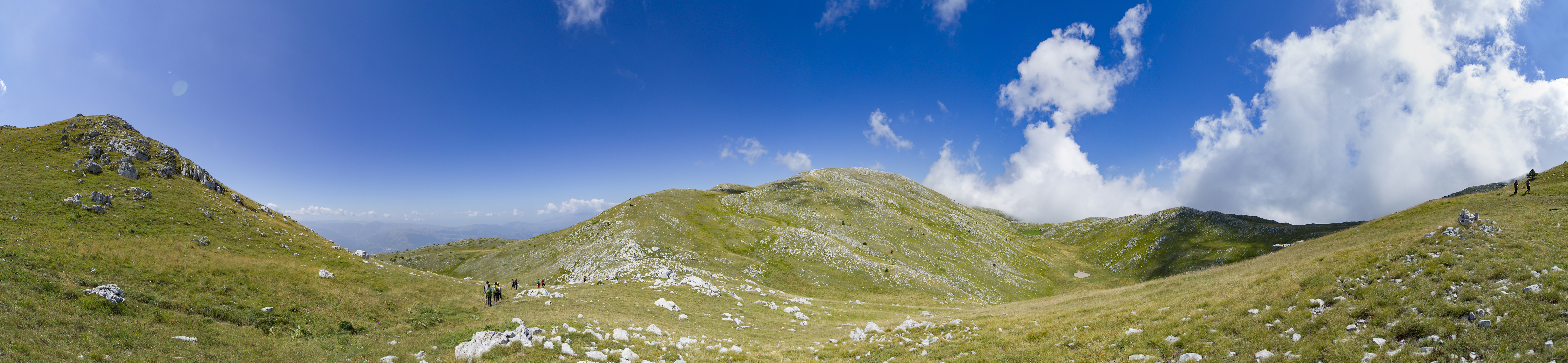  LND10010 panorama V4 240DPI